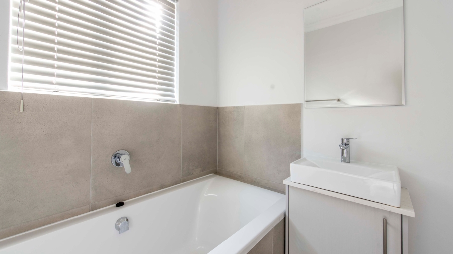 3 Bedroom Property for Sale in Langeberg Heights Western Cape